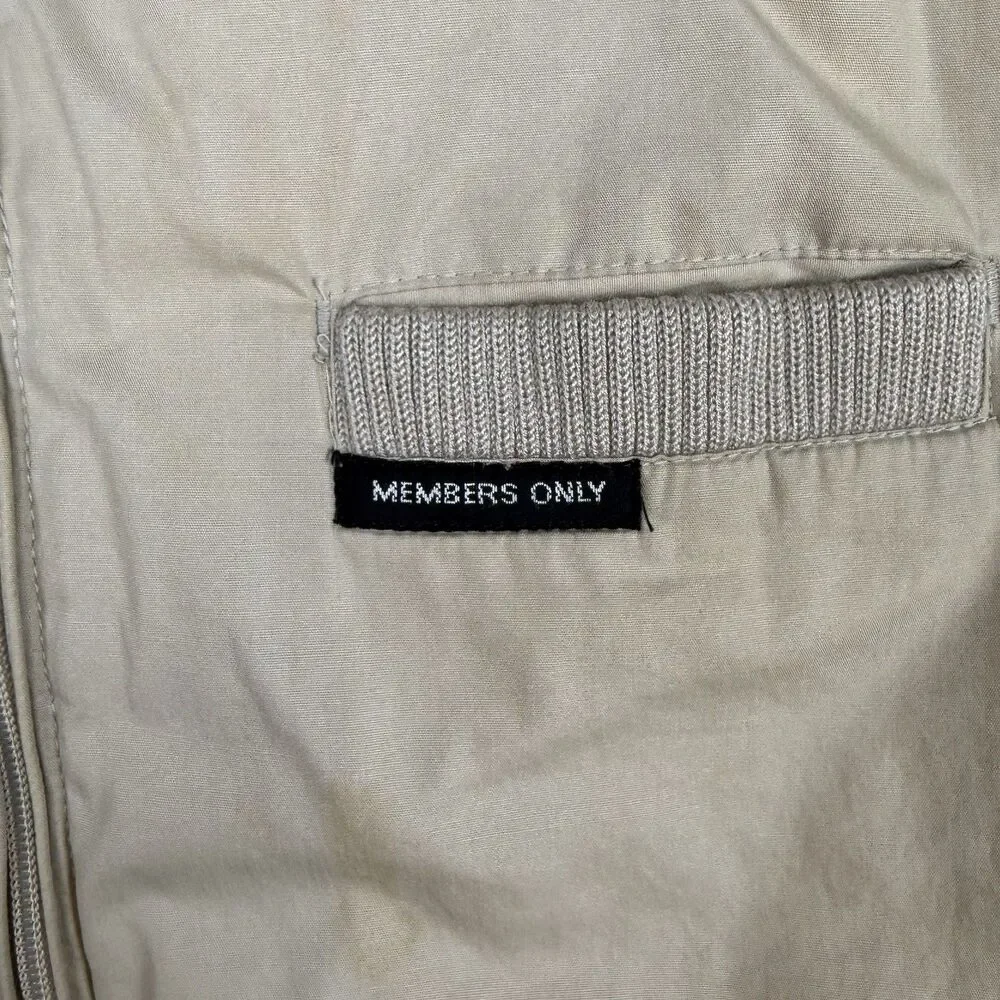 Members Only Europe Craft Vintage Bomber Jacket Men’s Size 46 Beige Tan